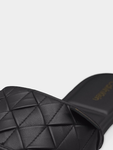 Calvin Klein Papucs - fekete