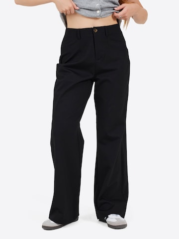 Loosefit Pantaloni di BRAVE SOUL in nero: frontale