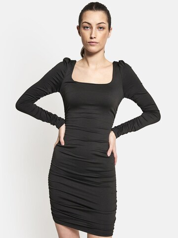 Squad the label Dress in Schwarz: predná strana