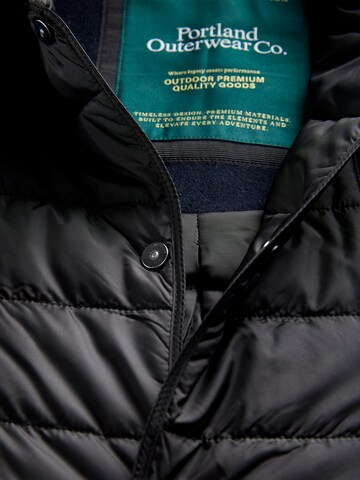 Portland Outerwear Company Between-seasons coat in Blue