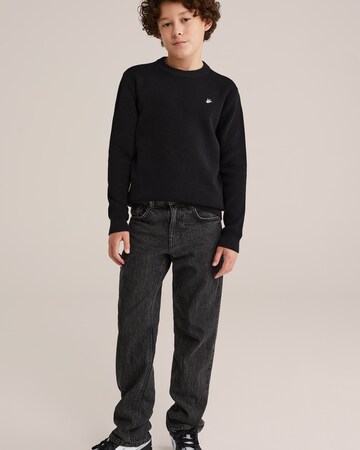 WE Fashion Sweater in Black