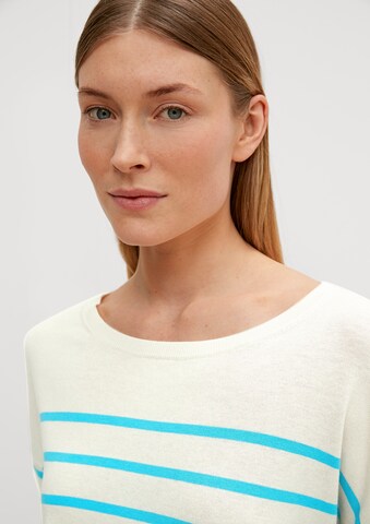 Pull-over COMMA en blanc