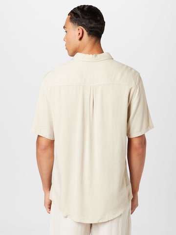 Cotton On Классический крой Рубашка в Бежевый