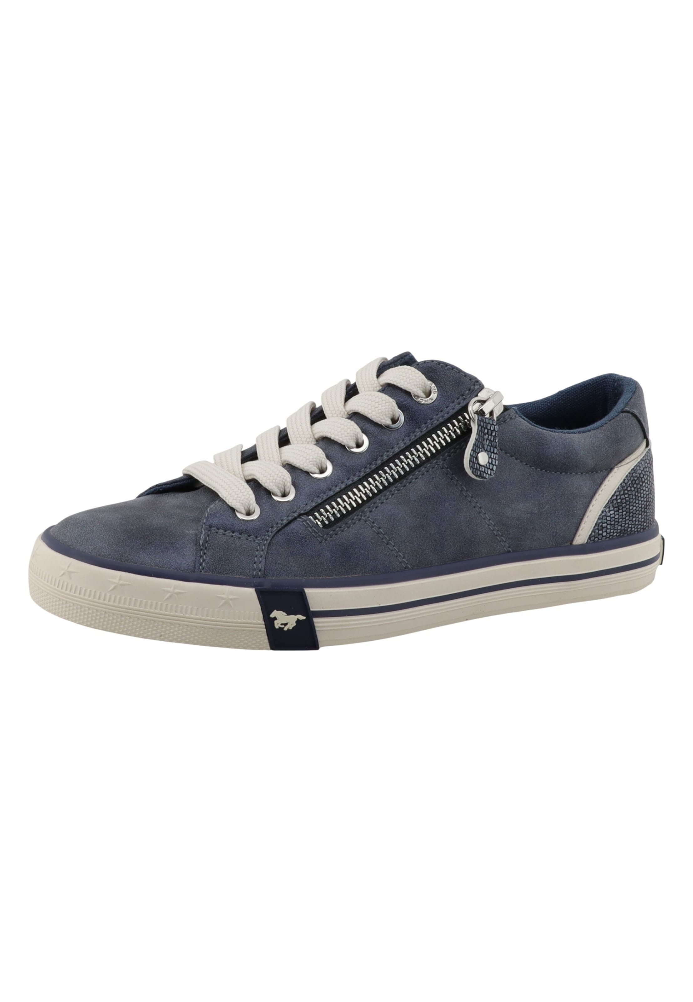 MUSTANG Sneakers laag in Blauw: voorkant