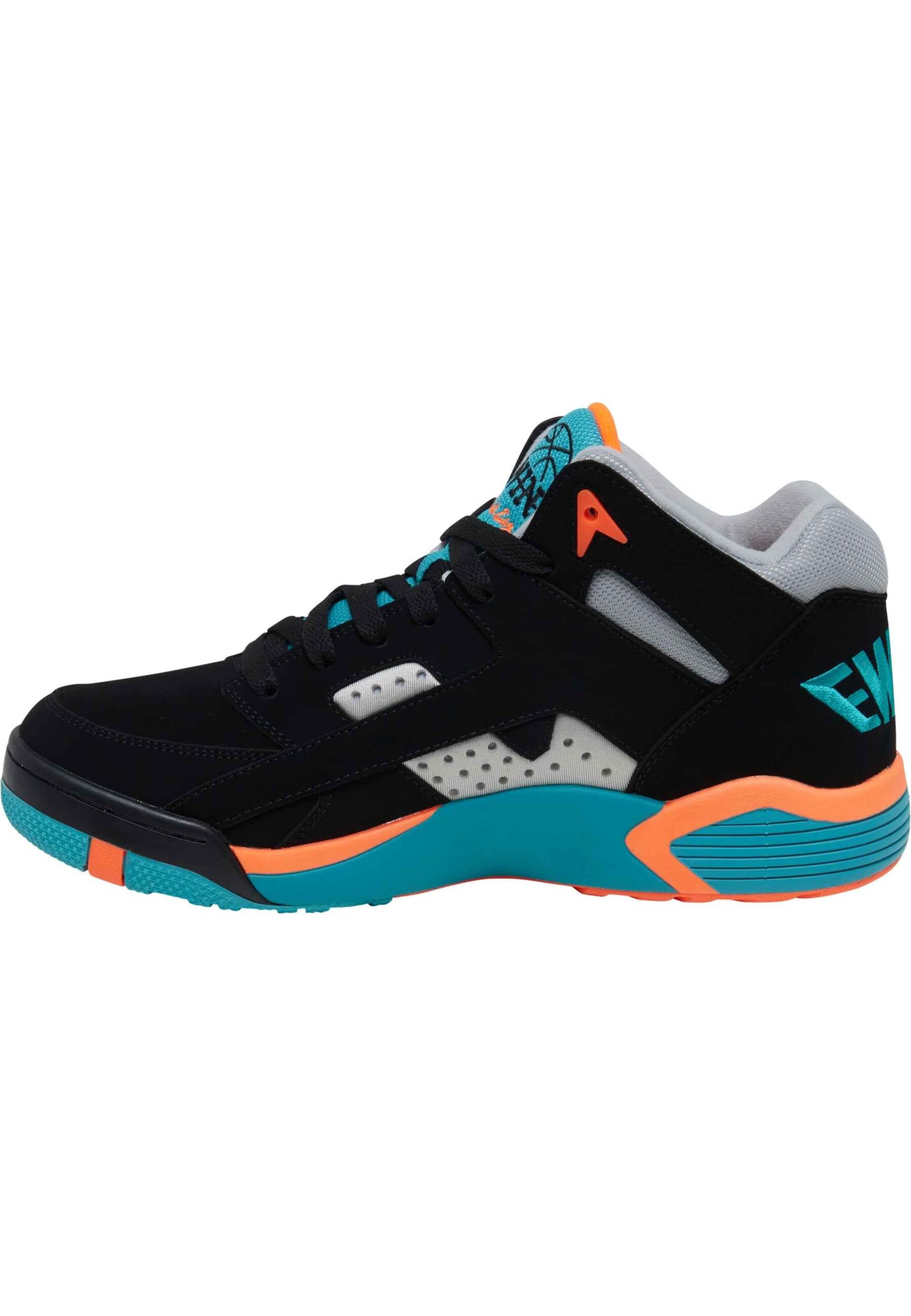 Ewing Sneaker in Schwarz