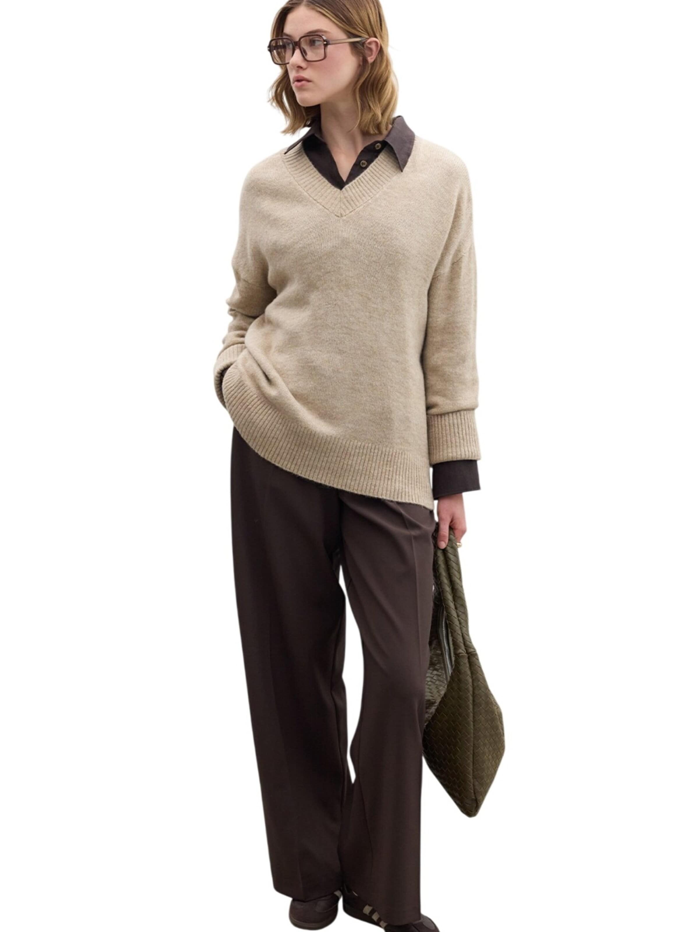 MANUKA Sweatshirt‌‌‌‌‌‌ in Beige
