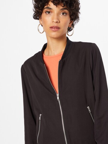 OBJECT Between-Season Jacket in Black