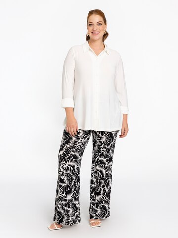 YOEK Regular Hose 'Alice' in Schwarz: Vorderseite
