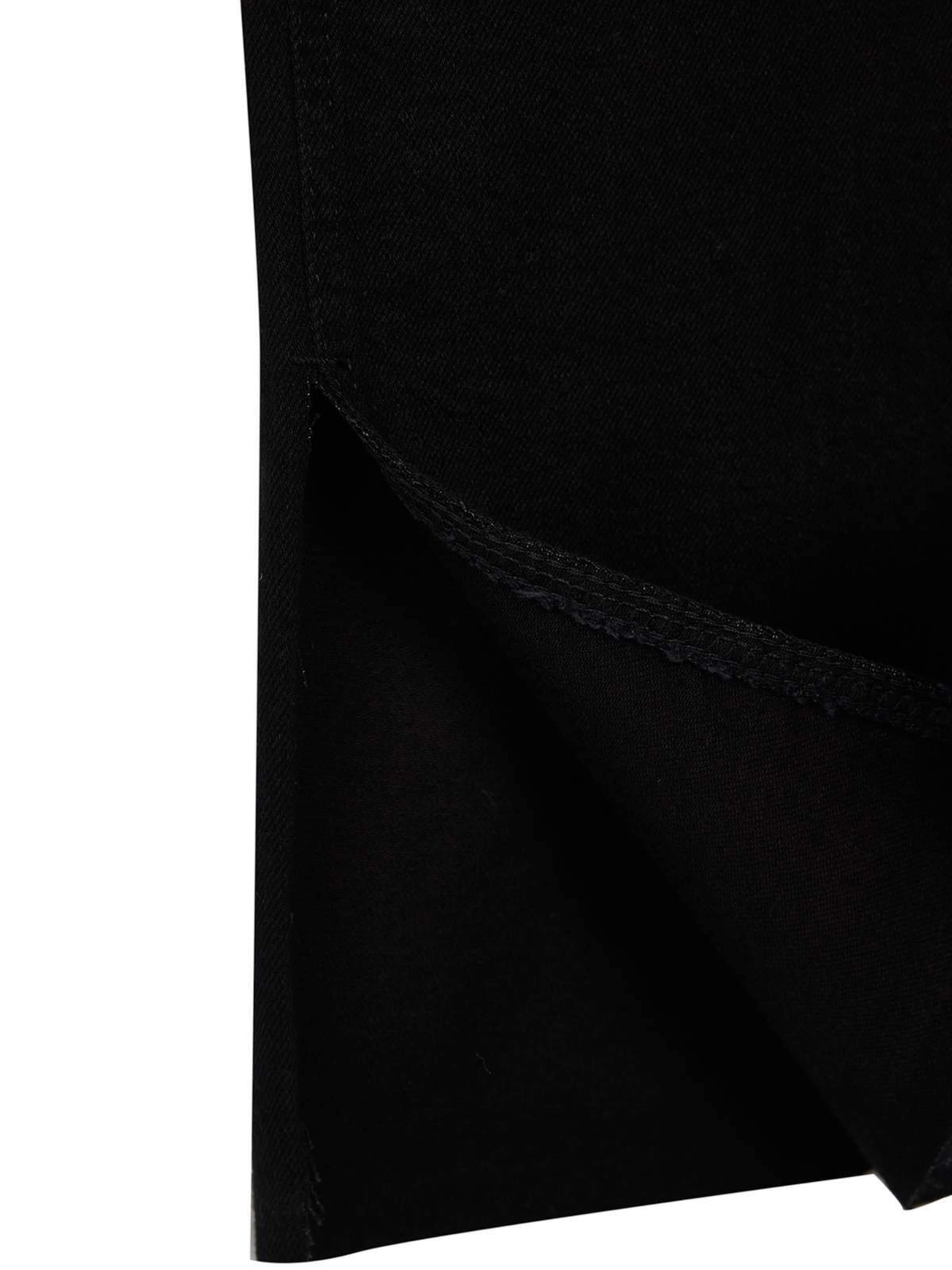 Trendyol Curve - regular Vaquero en negro