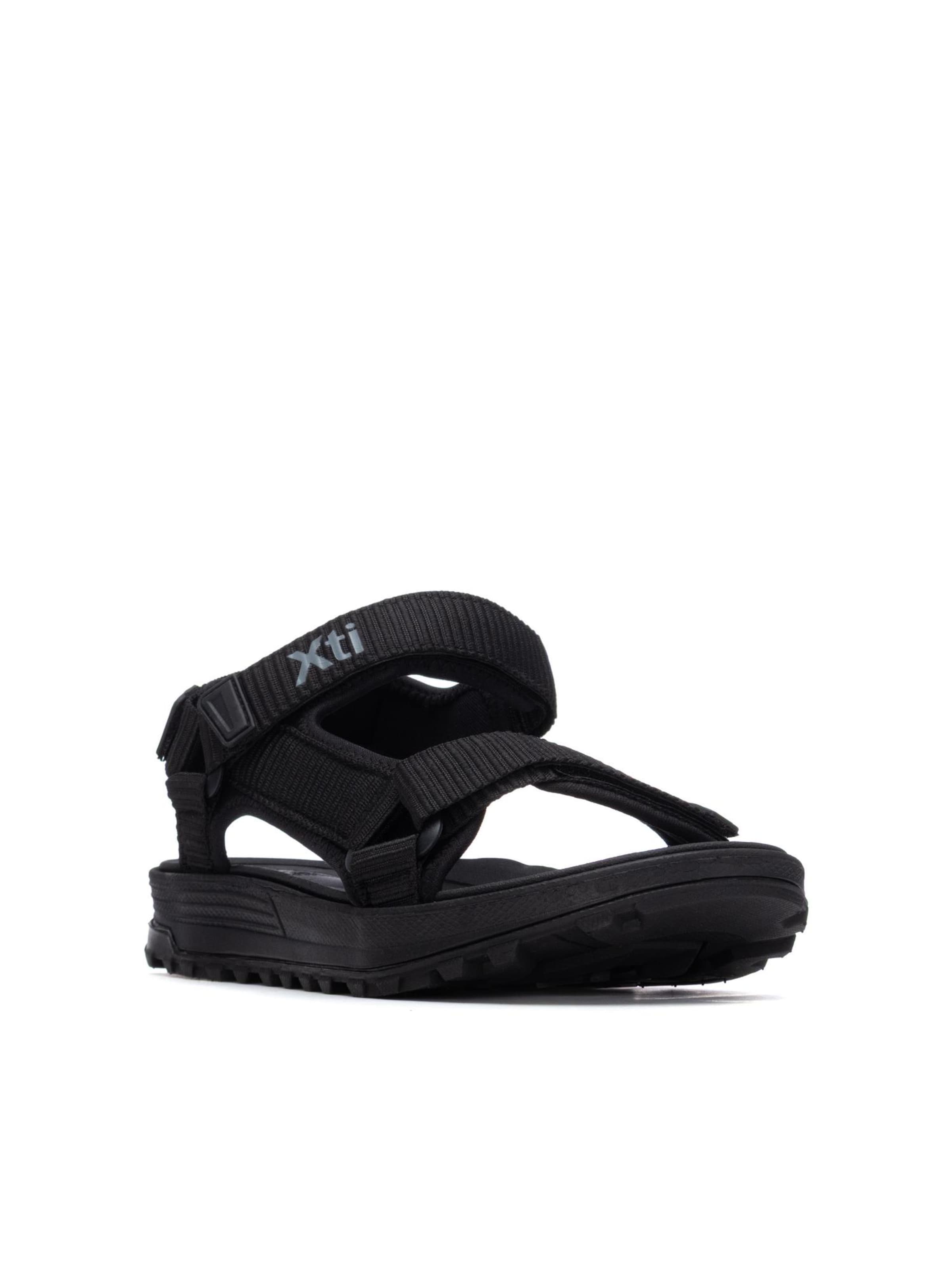 Xti Sandale‌‌‌‌‌‌‌‌‌ in Schwarz