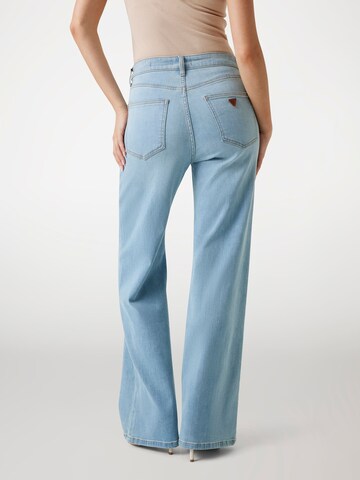 GUESS Wide leg Jeans in Blue