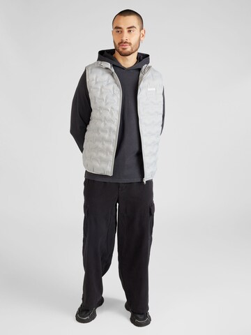 Vestă 'OZZY' de la JACK & JONES pe gri