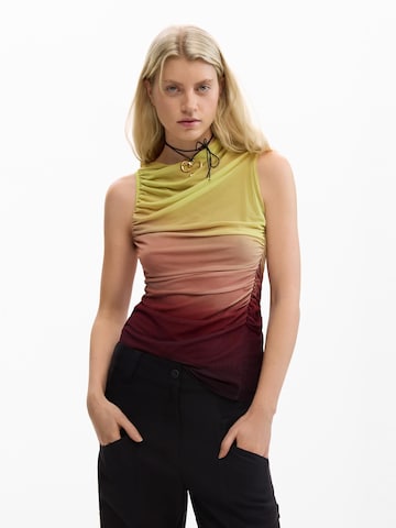 Desigual T-shirt i grön: framsida