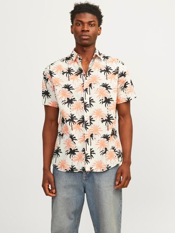 JACK & JONES - Ajuste regular Camisa 'JORJoshua Aruba' en beige: frente