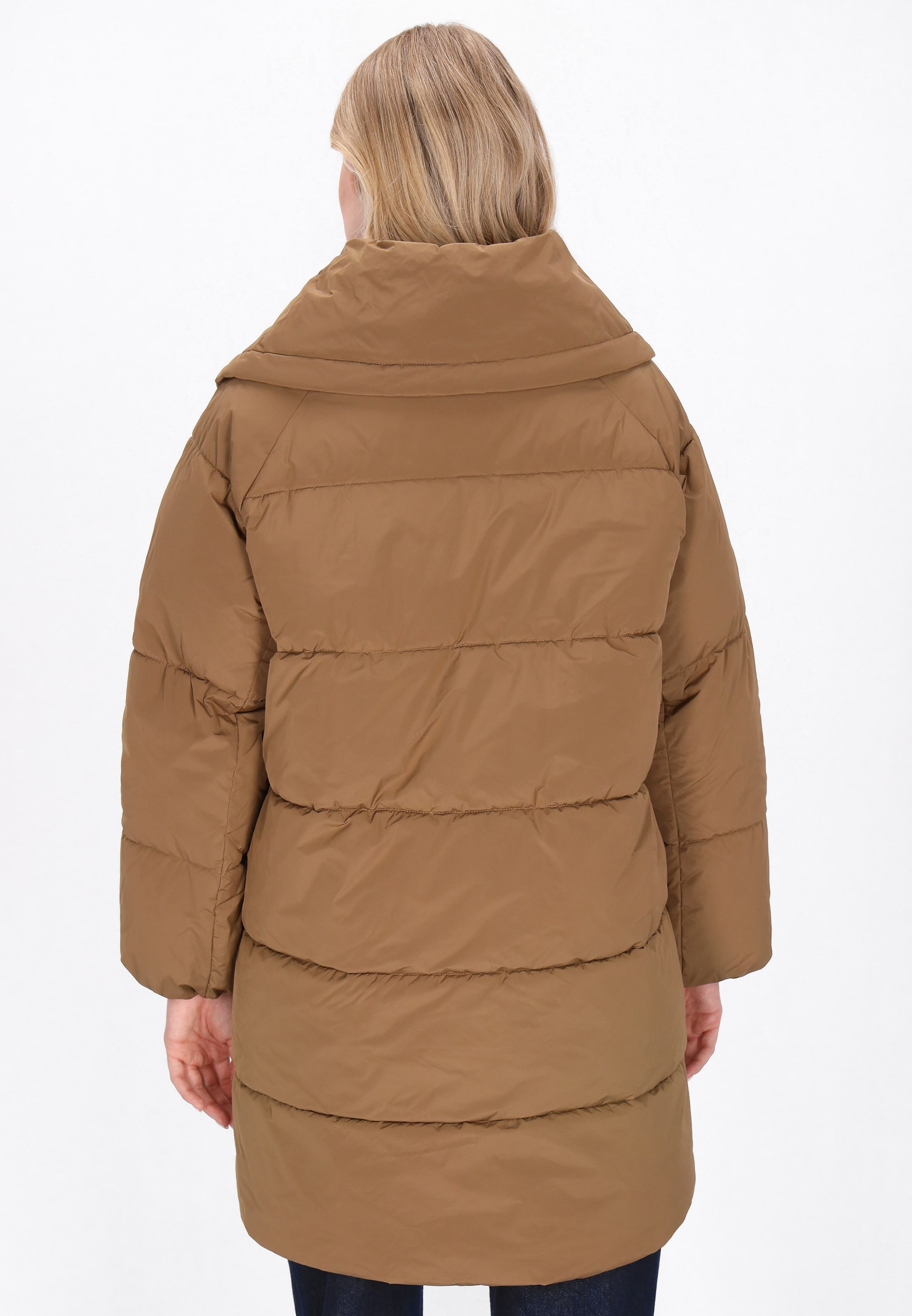 Yuka Winterjas in Beige