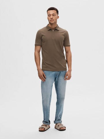 T-Shirt 'FAVE' SELECTED en marron
