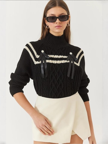 Bianco LucciPulover 'Pullover' - crna boja