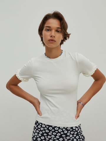 EDITED قميص 'Peppi' بلون أبيض: الأمام