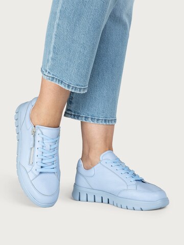 Sneaker bassa di VITAFORM in blu: frontale