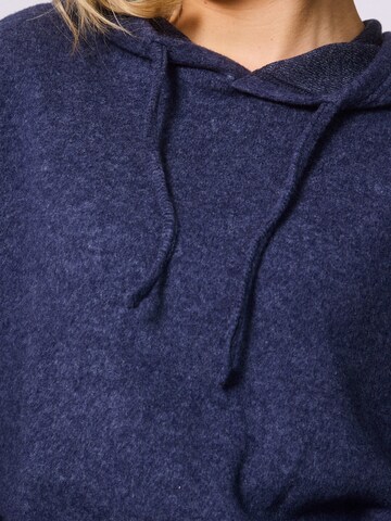 Loungeable Loungewear in Blue