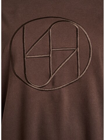 Zizzi Свитшот 'Mrikke' в Коричневый