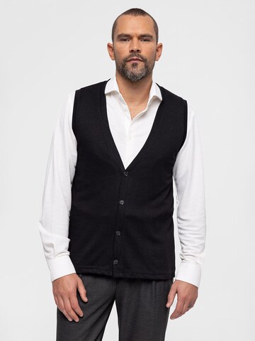 Antioch Vest in Black