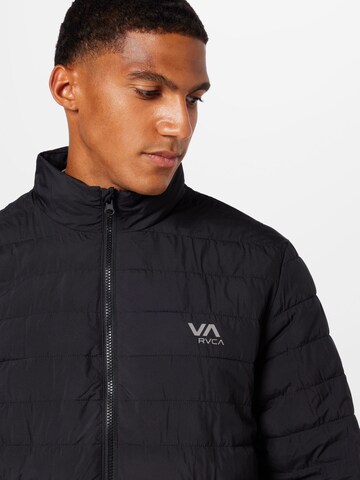 RVCA Funkcionalna jakna 'PACKABLE' | črna barva