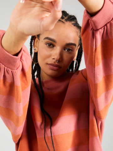 Sweat-shirt 'YUNIMO' sessun en orange