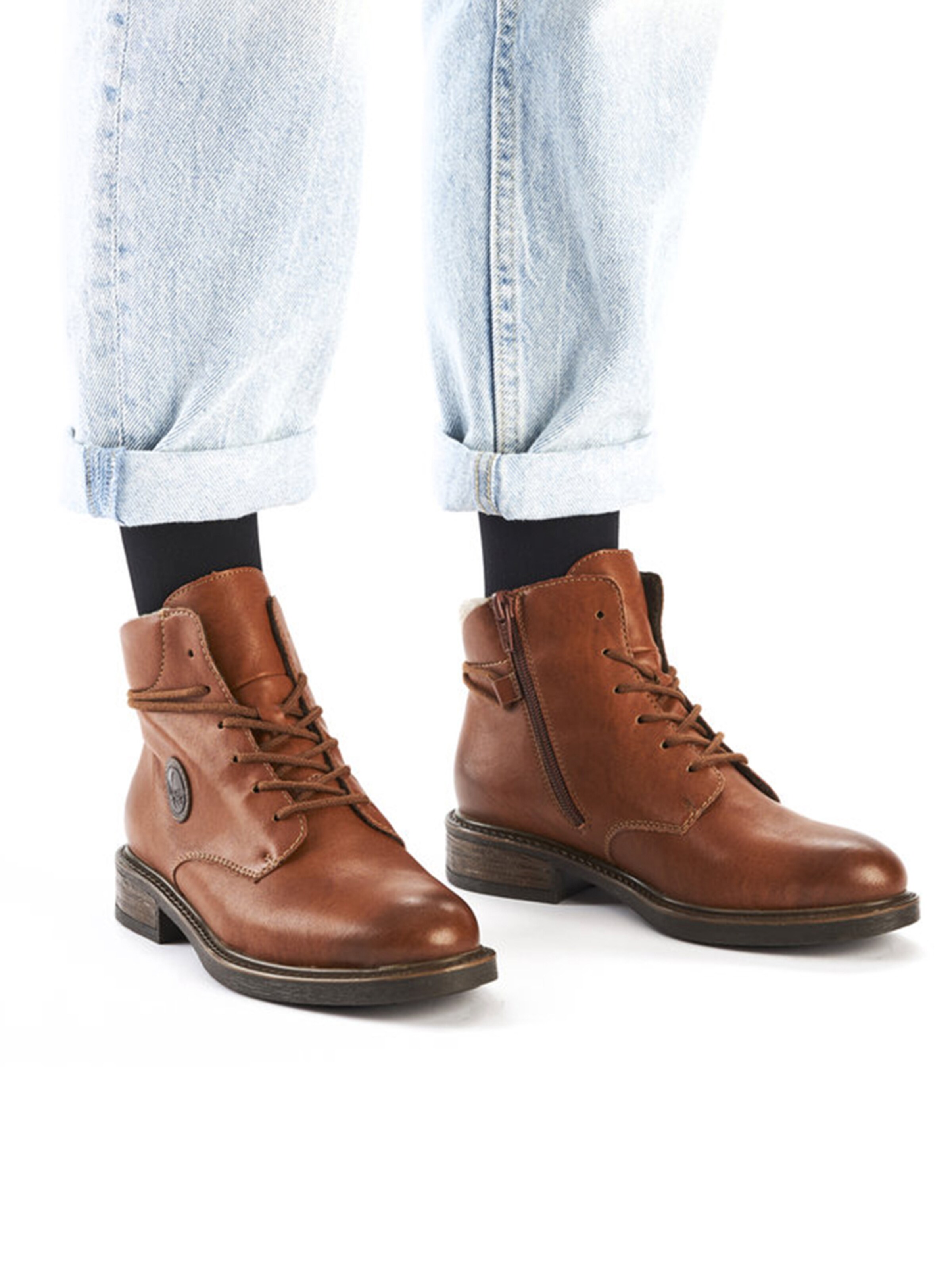 ruda Rieker Suvarstomieji kulkšnis dengiantys batai