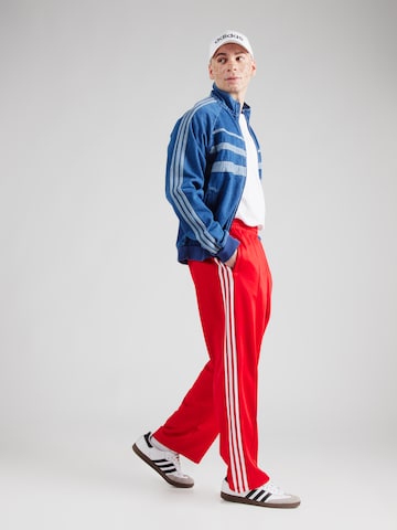 ADIDAS ORIGINALS Luźne Spodnie 'Adicolor Firebird' w kolorze czerwony