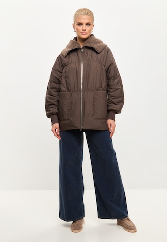 CESARE GASPARI Winter jacket in Brown