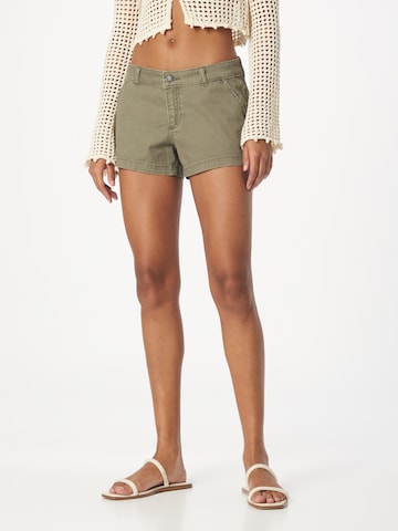 HOLLISTER Regular Shorts in Grün: predná strana