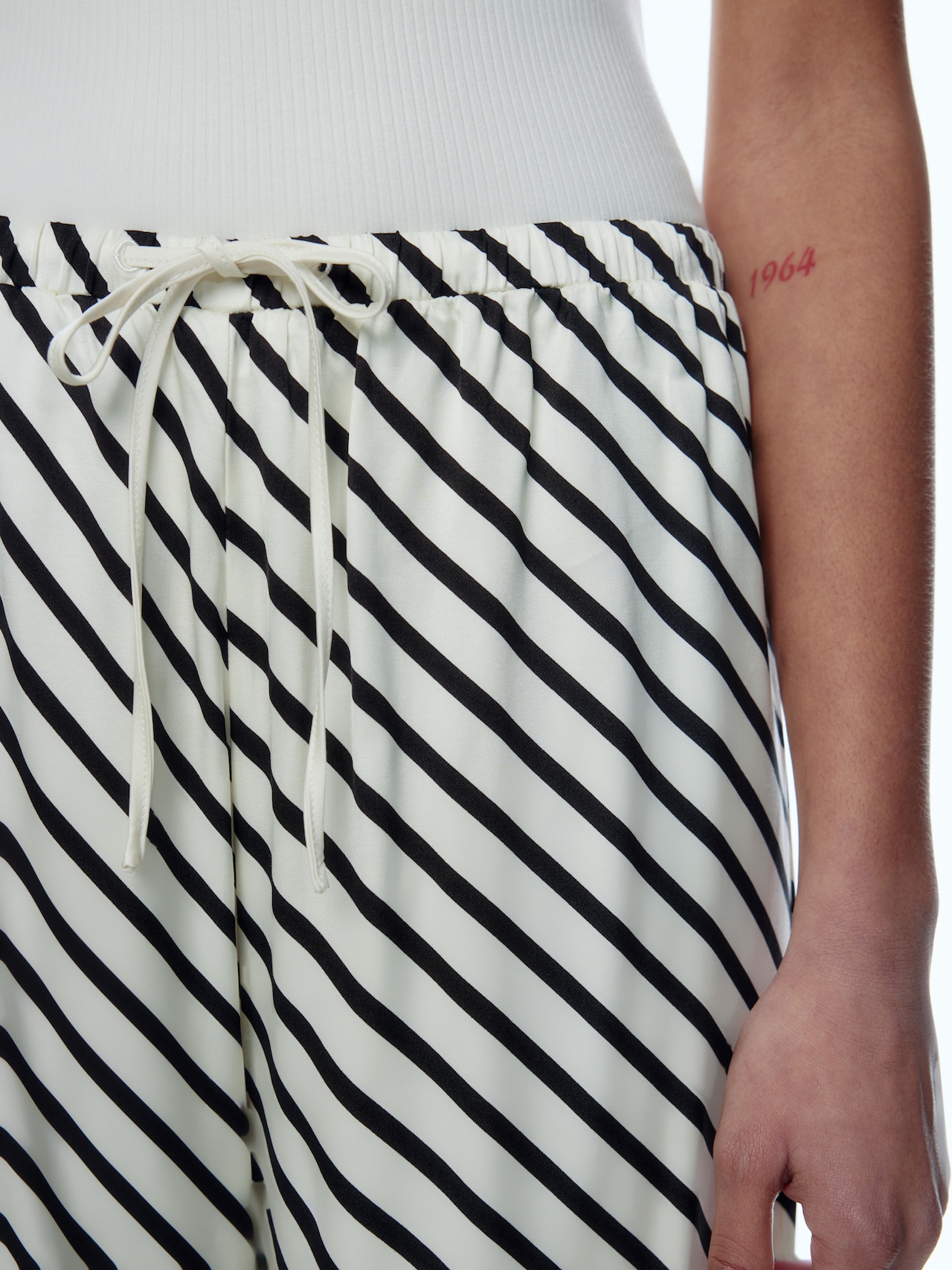 EDITED Producten Broek 'Anneli' Beige