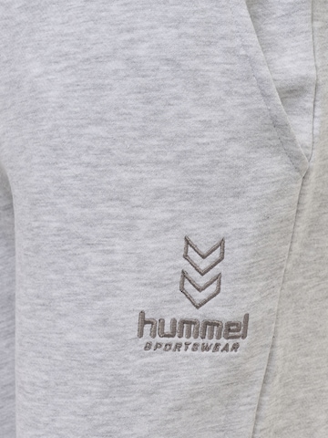 Hummel Tapered Workout Pants in Grey