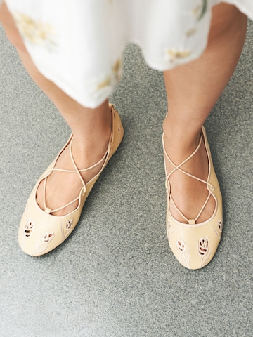 Next Ballerina 'Forever Comfort®' in Yellow