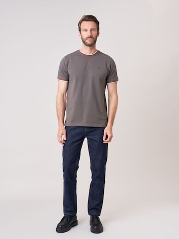 Deeluxe Shirt in Grau