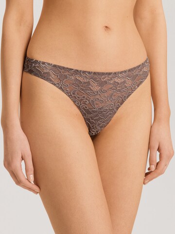 String Hanro en gris