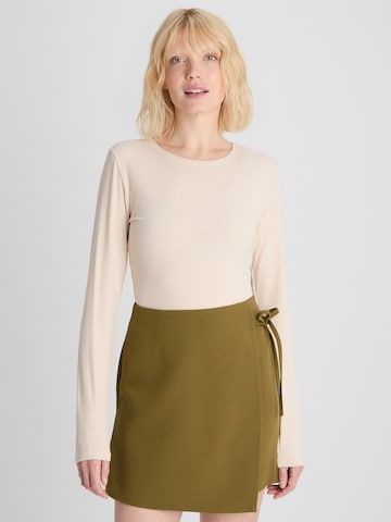 Guido Maria Kretschmer Women Paita 'Charis' värissä beige: etupuoli