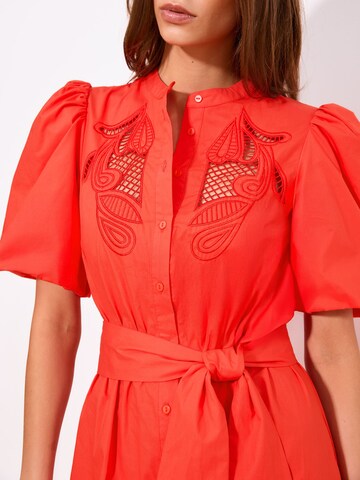 Lipsy - Vestidos camiseiros em vermelho