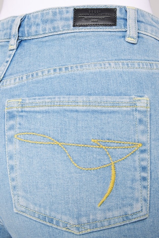Soccx تقليدي جينز بلون أزرق