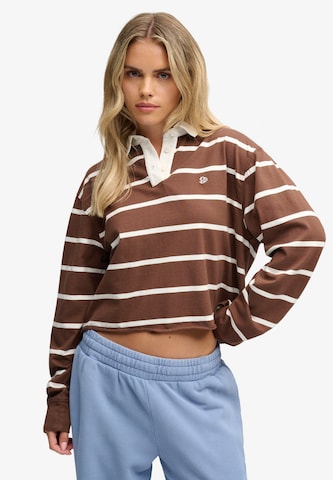 Superdry & Co Shirt 'Athletic Essential' in Bruin: voorkant