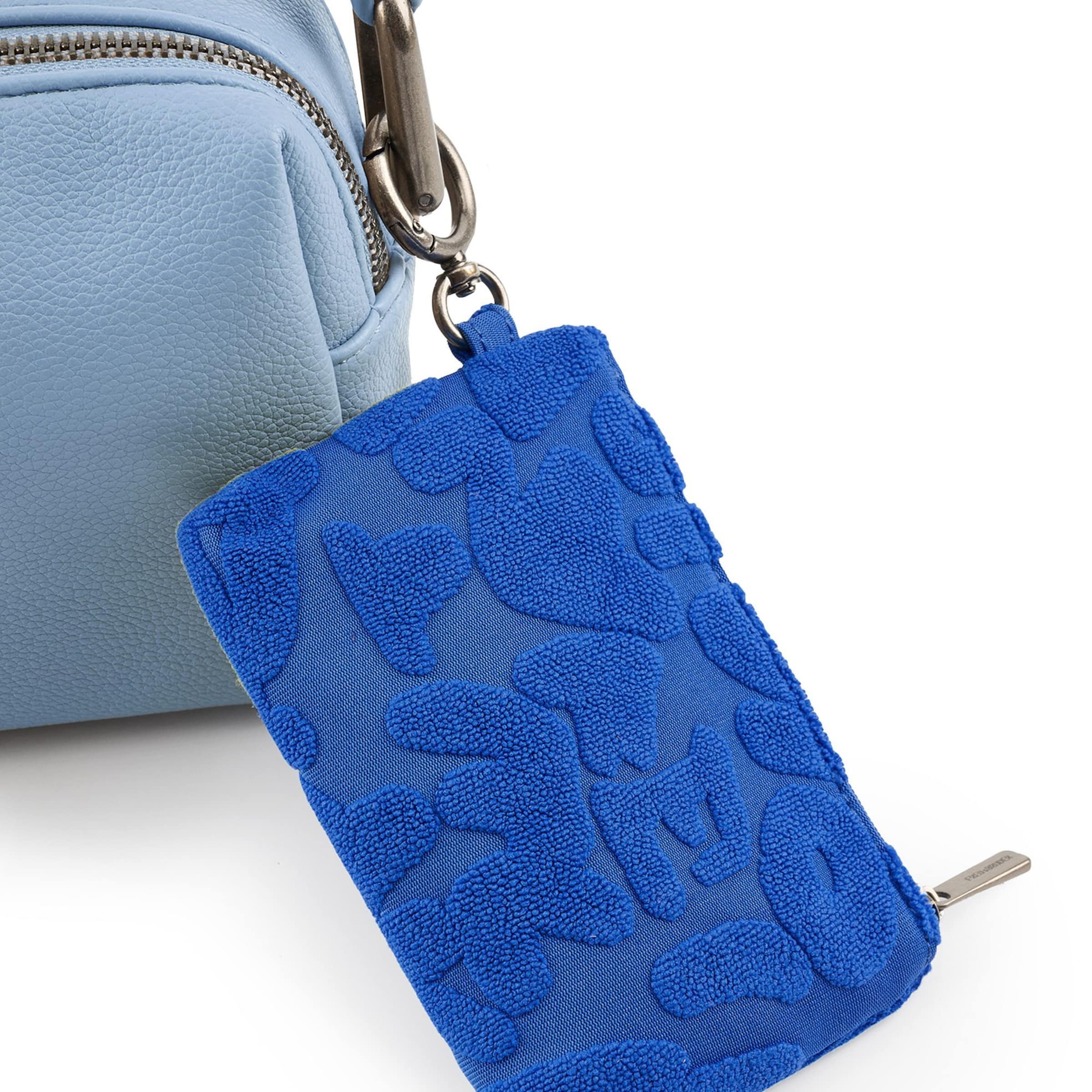 FREDsBRUDER Schoudertas 'Color Kiss' in Blauw