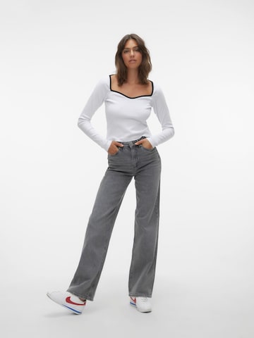 VERO MODA Szeroka nogawka Jeansy '10287304' w kolorze szary