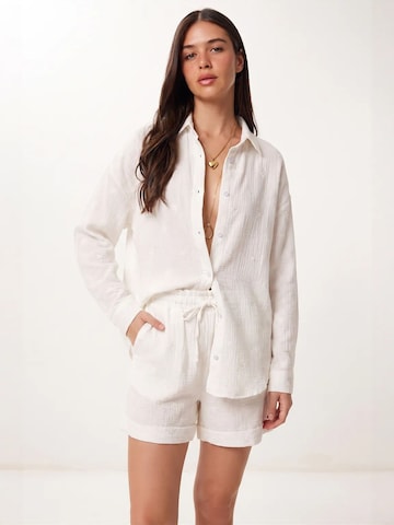 Happiness İstanbul - Roupa de casa em branco