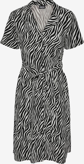 PIECES Robe-chemise 'Olivia' en noir / blanc, Vue avec produit