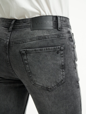 WEM Fashion Tapered Jeans 'Oscar' in Grau