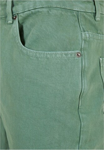 Urban Classics Regular Jeans i grön
