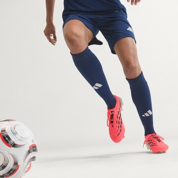 Chaussure de foot 'Predator League' ADIDAS PERFORMANCE en rose