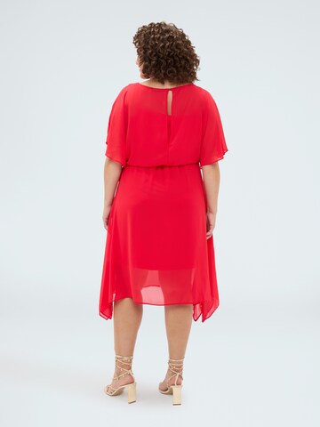 Robe Fiorella Rubino en rouge