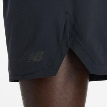 Loosefit Pantaloni sportivi 'RC Essential Short 5"' di new balance in nero